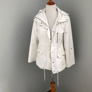 White rain/wind jacket